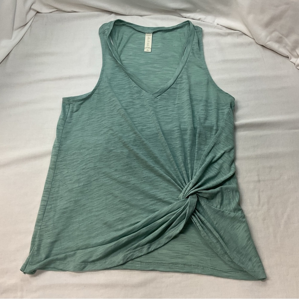 Altar'd State Women's Heathered Green Tie Front Athletic Tank‎ Top, Size L